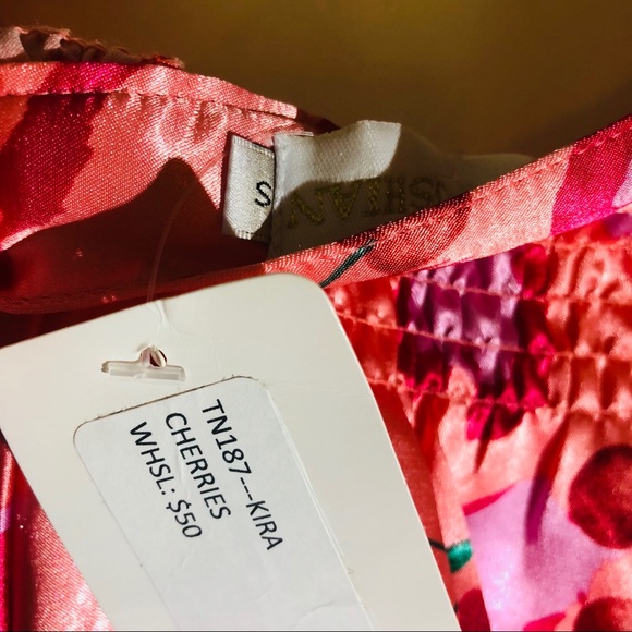 Boutique-Tracy Negoshian Kira (leopard) Cherries - Picture 8 of 8